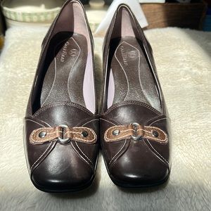 Cole Haan Brown & Copper Square Toe Heels size 7 1/2.